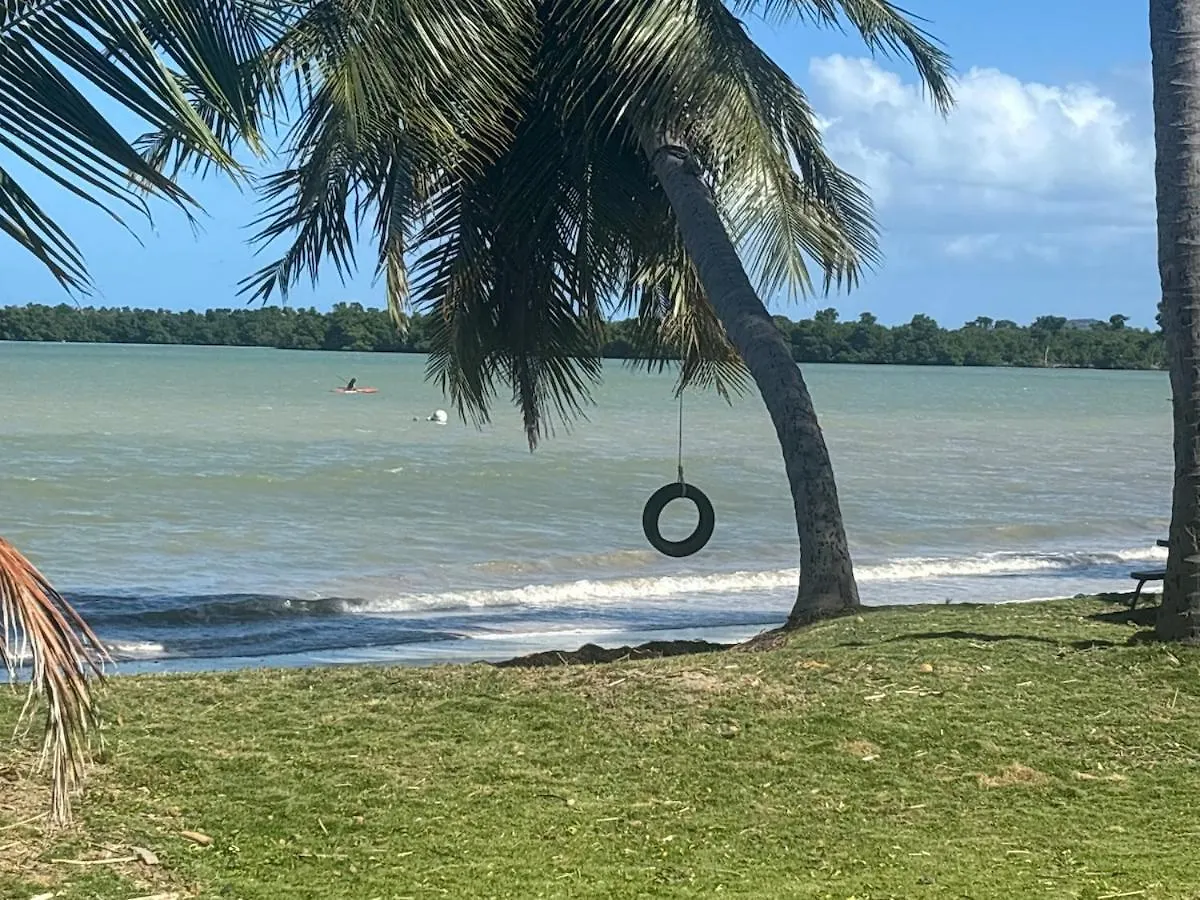 Vila Mami Ana Beach House, The Oceanfront Rest Hideaway ! Ceiba