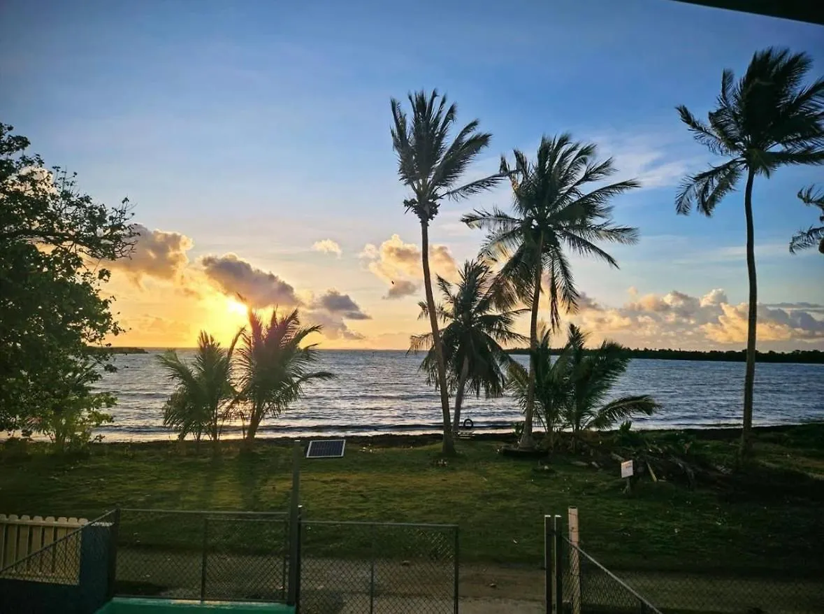 Mami Ana Beach House, The Oceanfront Rest Hideaway ! Ceiba 0*,