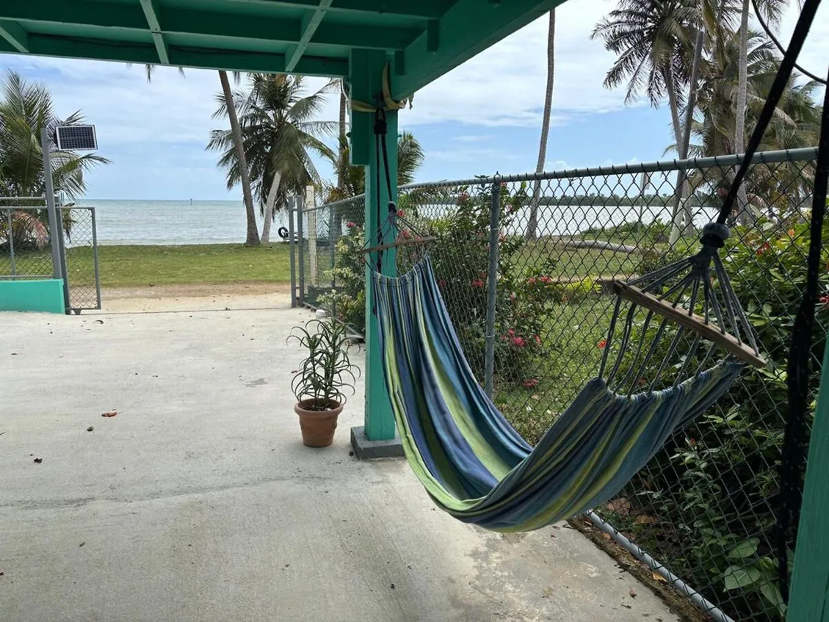 빌라 Mami Ana Beach House, The Oceanfront Rest Hideaway ! Ceiba 푸에르토리코